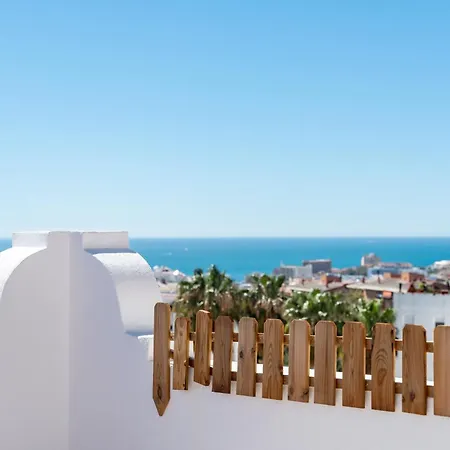 Bhost - Carmenes דירה